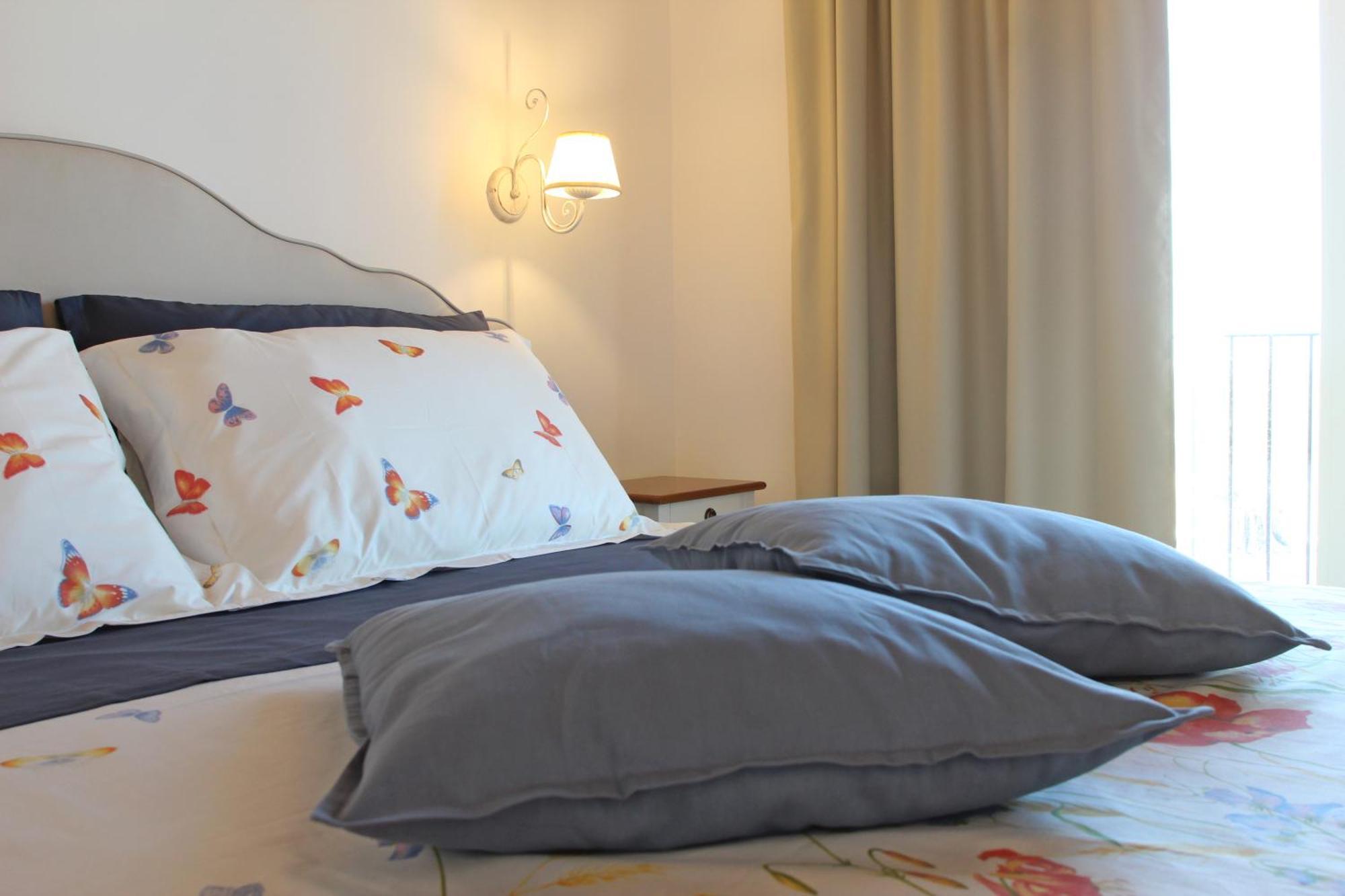Carrua Guest House Marzamemi Bilik gambar